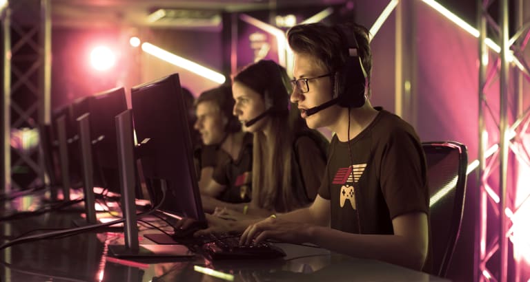 Custom 2025 esports hoodies